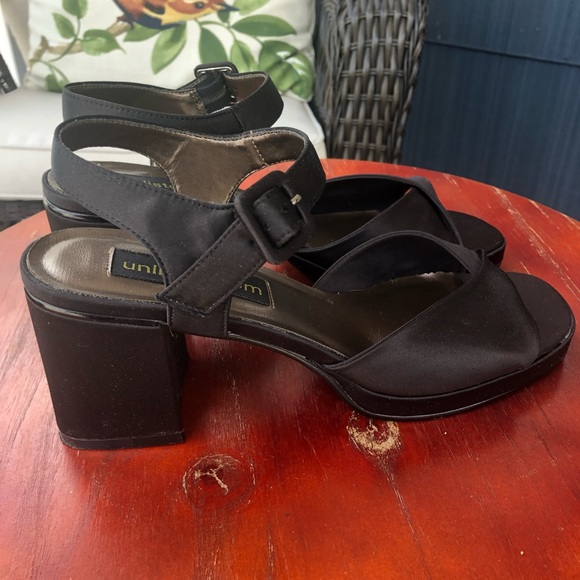 Unlisted Black Fabric Square-Toe, Y2K Block-Heels 7.5 - Picture 4 of 6